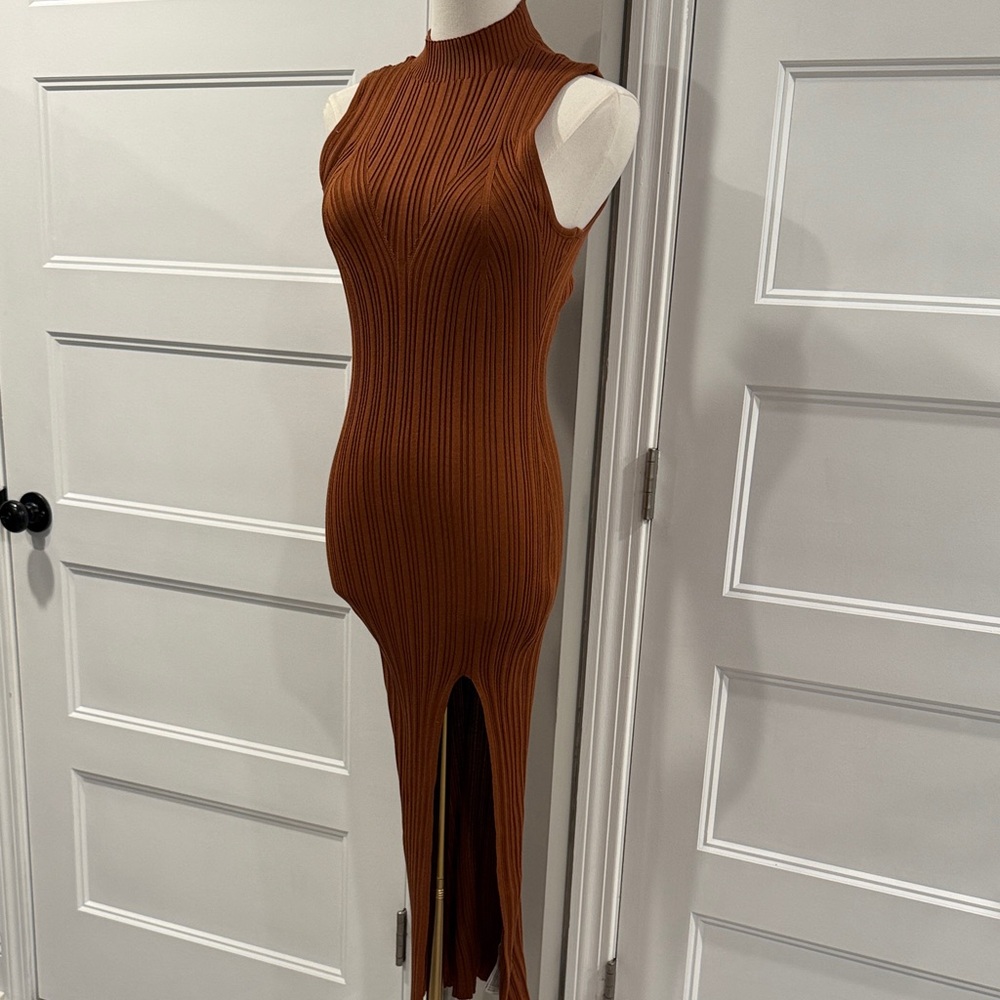 Forever 21 Rust Sleeveless Midi Dress